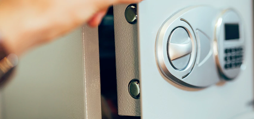 Fingerprint Safe Openers in Orinda, CA